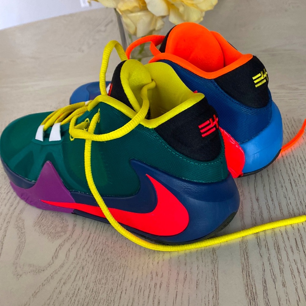 Great condition Nike - Picture 3 of 3